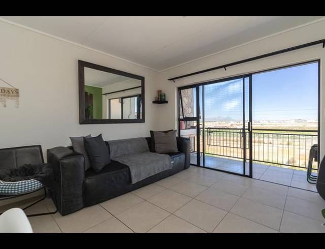 2 BEDROOM APARTMENT FOR SALE IN THE HUNTSMAN